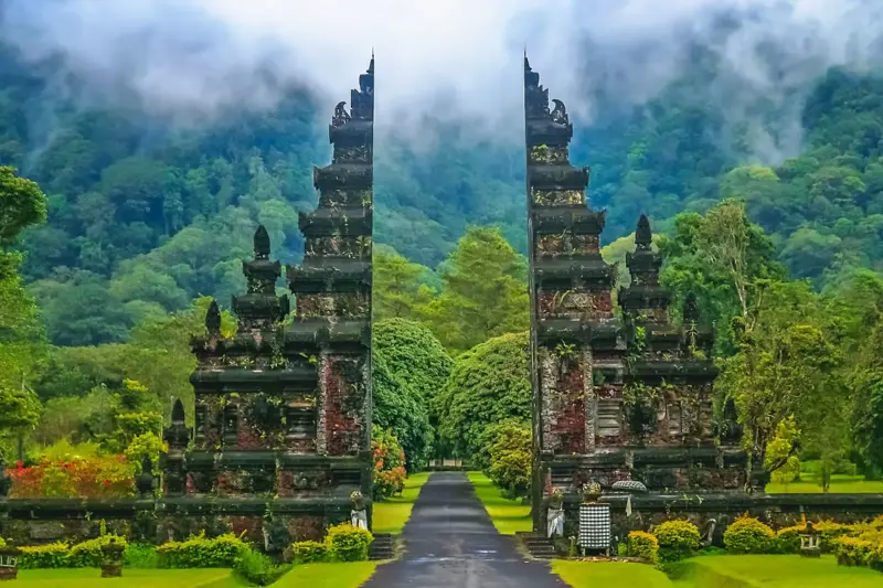 Đông Nam Á