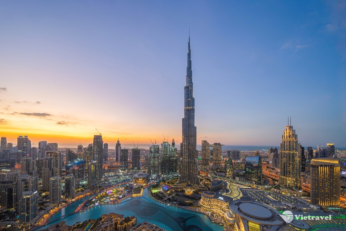 Dubai - Abu Dhabi (KS 5*, tặng vé lên tháp Burj Khalifa,Thưởng thức bữa buffet tại khách sạn 5 sao, tặng vé tham quan Vườn hoa Miracle)