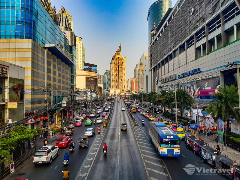 TP. HCM – BANGKOK – ICON SIAM	 (Ăn tối)