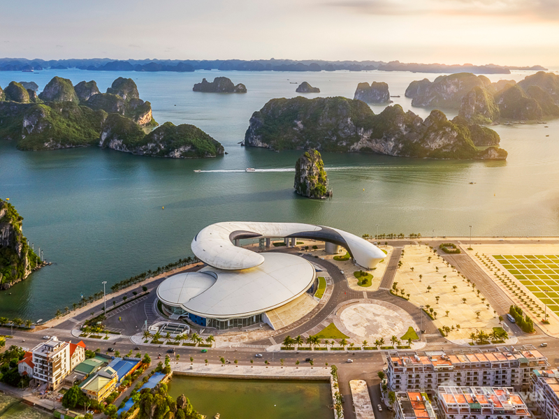 Hạ Long - SB Nội Bài - Đà Nẵng 