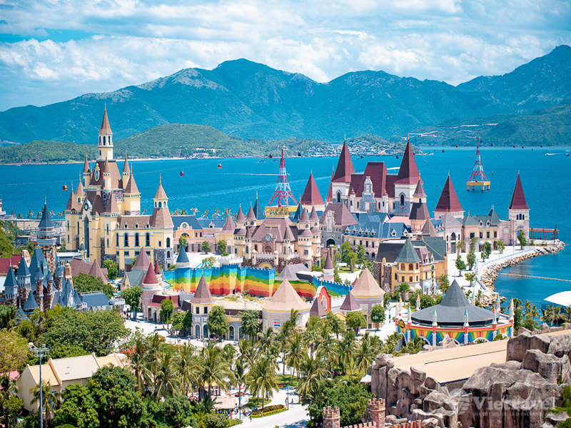 Nha Trang - TP. Hồ Chí Minh                                        