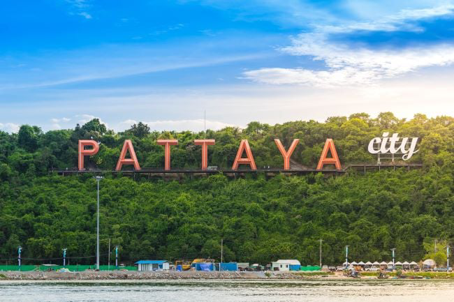 NHA TRANG - BANGKOK - PATTAYA (Ăn trưa nhẹ trên máy bay, ăn tối)