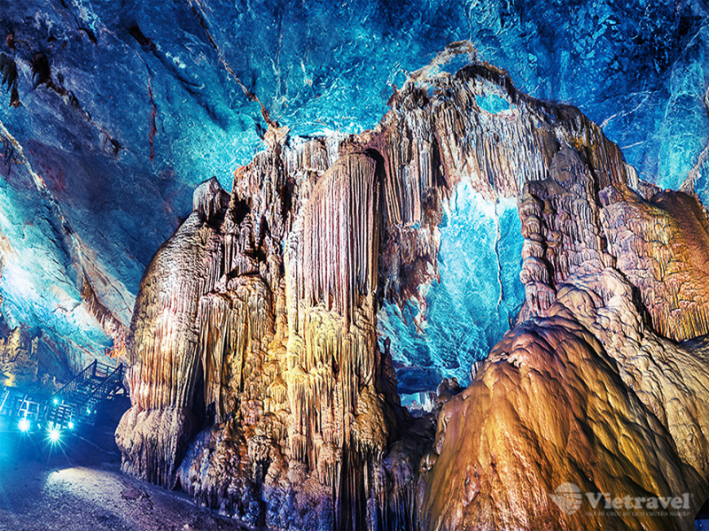 Huế - Động Phong Nha - Thánh địa La Vang  