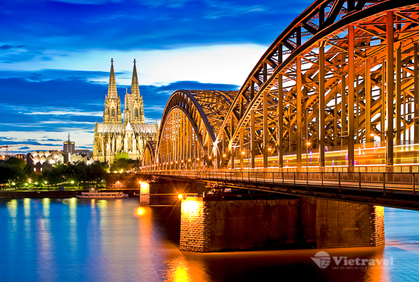 NÜRNBERG – FRANKFURT