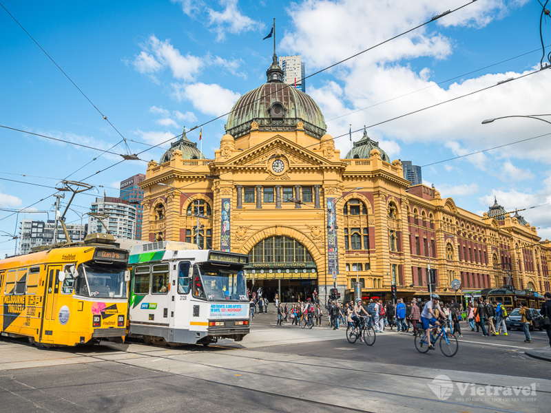 Melbourne – Tp. Hồ Chí Minh  