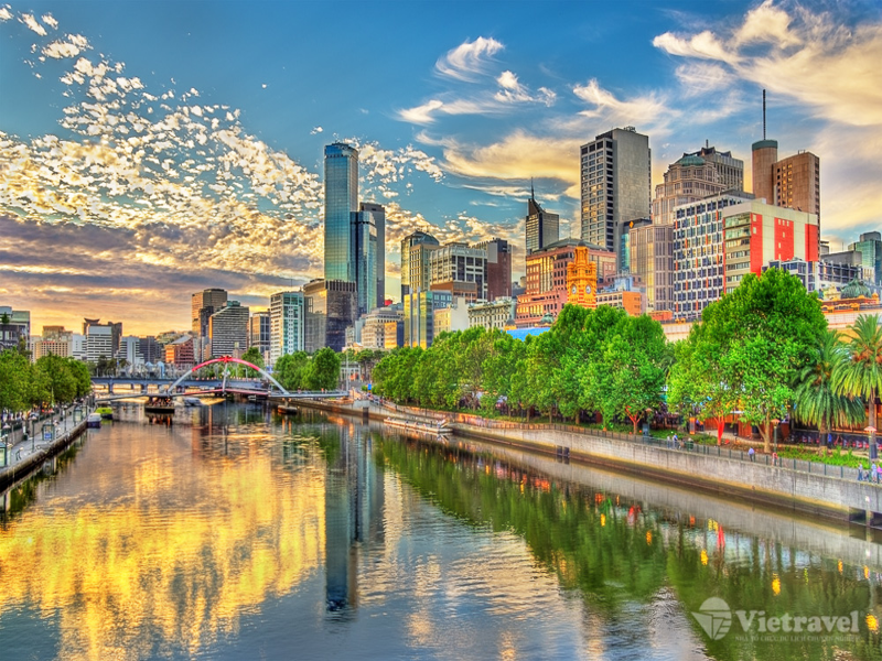 Sydney – Melbourne  