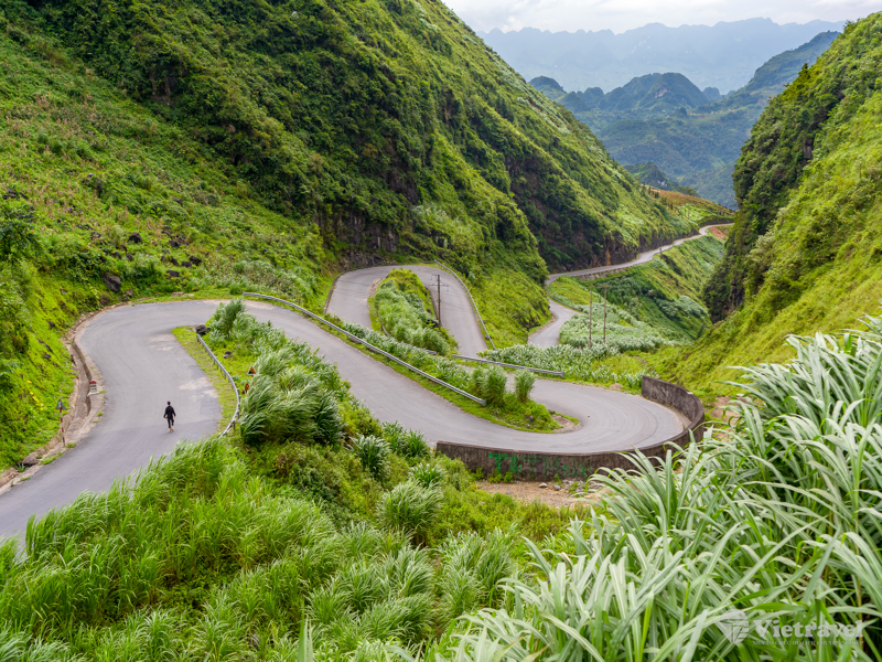 Hà Nội - Cao Bằng - Núi Mắt Thần - Thác Bản Giốc - Hà Giang - Cột cờ ...