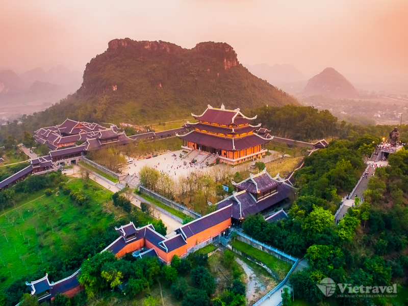 TPHCM – SB NỘI BÀI (HÀ NỘI) – NINH BÌNH 