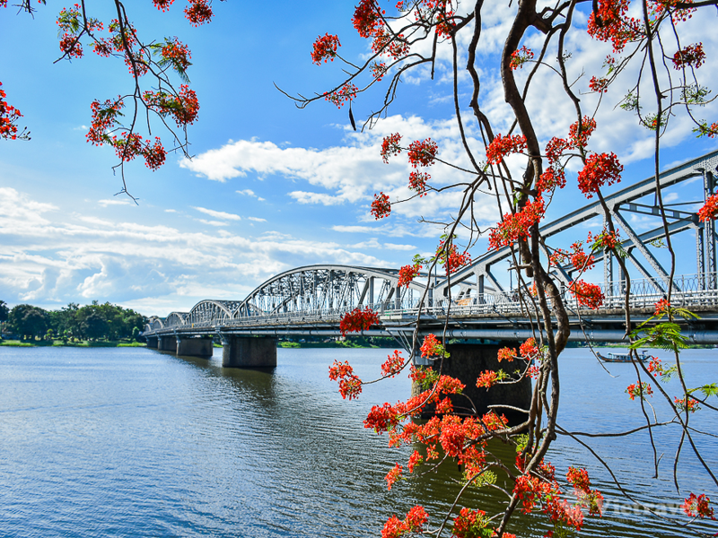 Huế - Đà Nẵng - Khu du lịch Bà Nà 