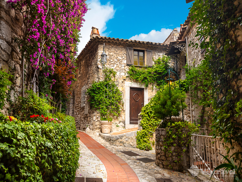 NICE – CANNES – GRASSE – AVIGNON