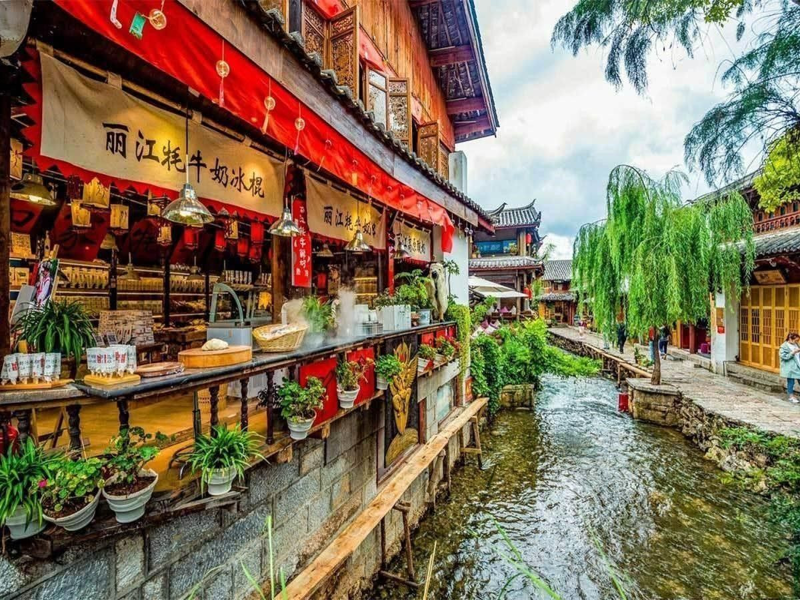 HẠ LONG –  CÁT BI – LỆ GIANG                                                                               (Ăn tối)