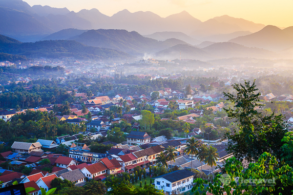 Văng Viêng - Luông Pha Băng - Trải nghiệm tàu cao tốc