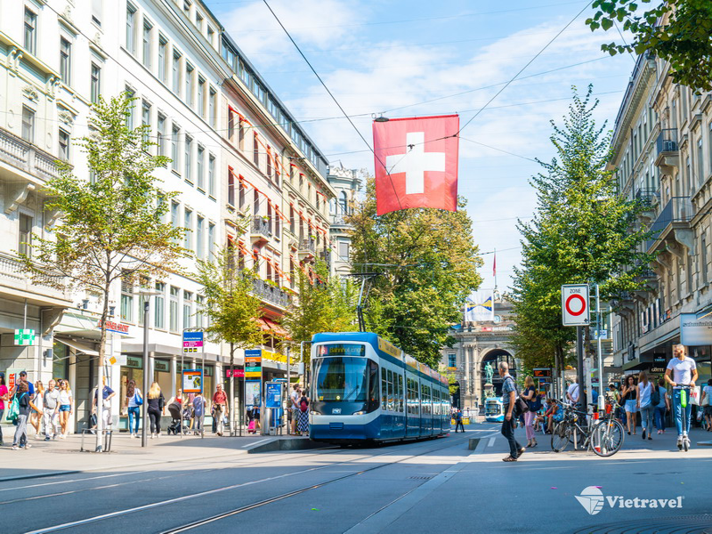 Paris – Strasbourg – Titisee – Zurich
