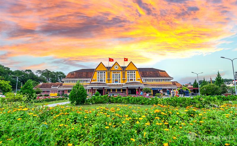 Đà Lạt - Quê Garden - KDL Kim Ngân Hills - Nông Trại Cún - Cà Phê Mê Linh ( Khách sạn 3 sao)