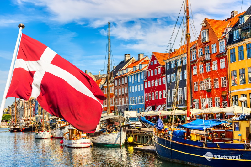 Âu: Bắc Âu: Đan Mạch - Nauy - Thụy Điển - Phần Lan - Trải nghiệm 1 đêm trên du thuyền đẳng cấp 5 sao - Mùa lá vàng trời Thu - Giảm trực tiếp 3,500,000 VNĐ cho khách đã có visa - Chỉ nhận khách đã có visa