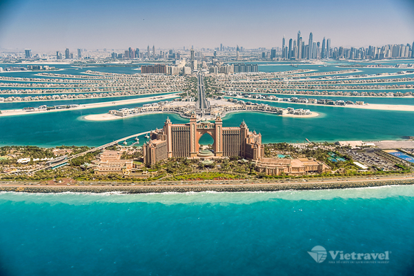 Dubai: Du thuyền Marina - Ngắm bình minh trên khinh khí cầu -Thưởng thức BBQ Sa mạc đêm Safari - Trải nghiệm bay trực thăng ngắm toàn cảnh - Tham quan vườn hoa Miracle